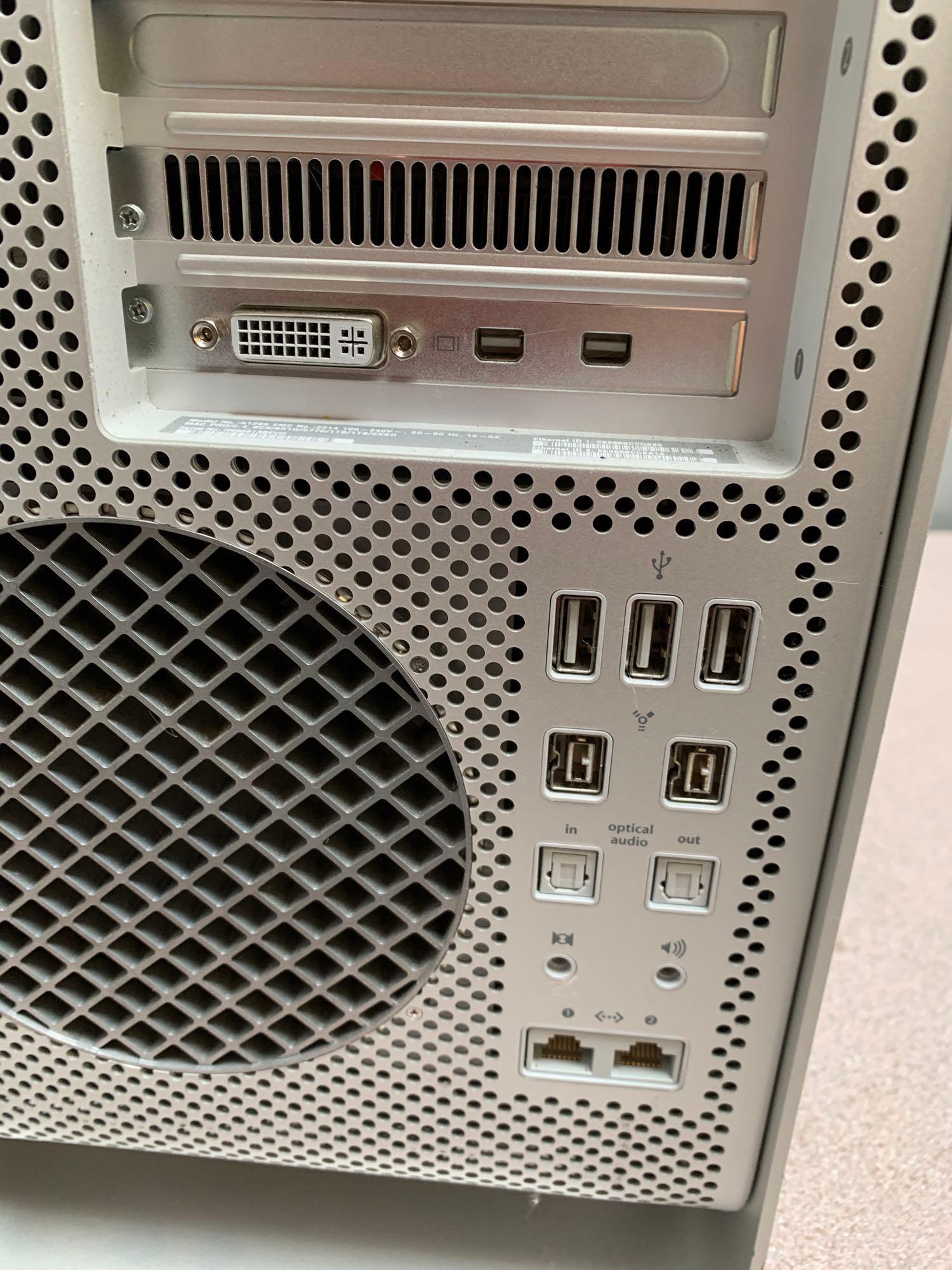 Apple MacPro5,1 8 Core Workstation 2x2.4GHz Quad Intel Xeon 32GB 1TB El Capitan 10.11.6