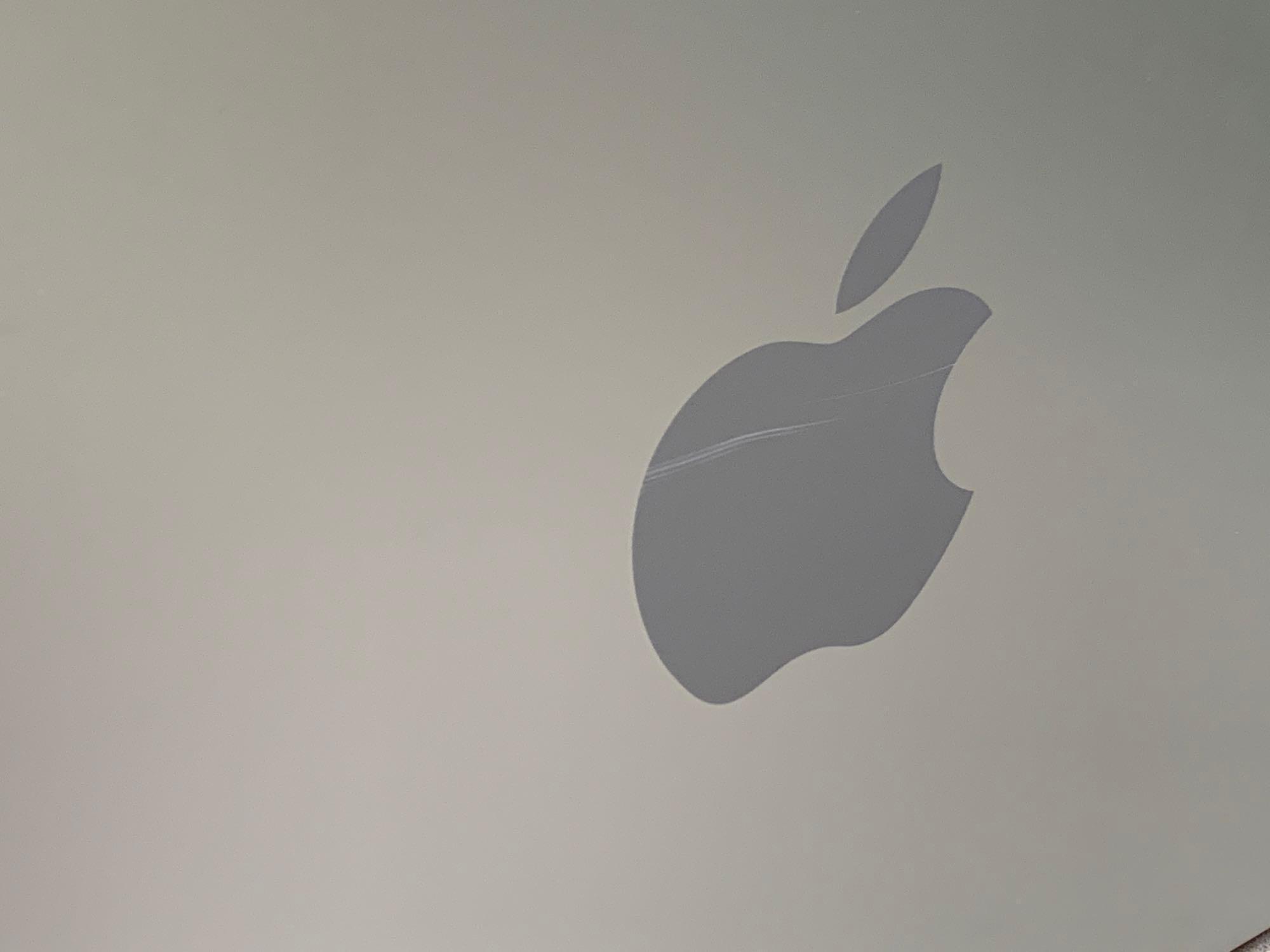 Apple MacPro5,1 8 Core Workstation 2x2.4GHz Quad Intel Xeon 6GB 1TB El Capitan 10.11.6