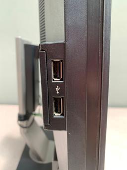 Dell 22" LCD Computer Monitor P2210t