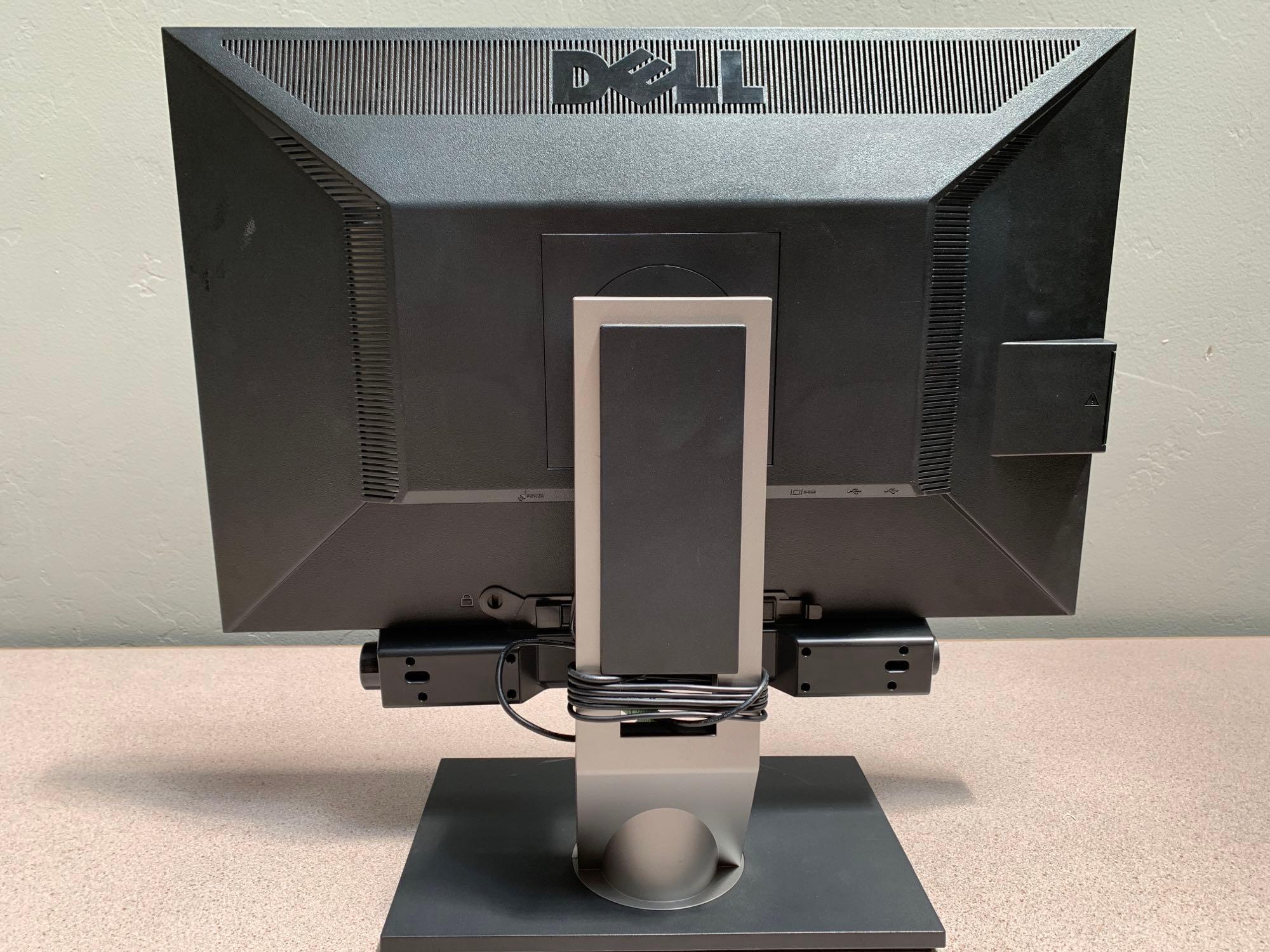 Dell 22" LCD Computer Monitor P2210t