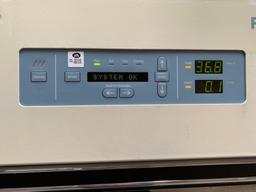 Thermo Forma 3950 Reach-In CO2 Incubator