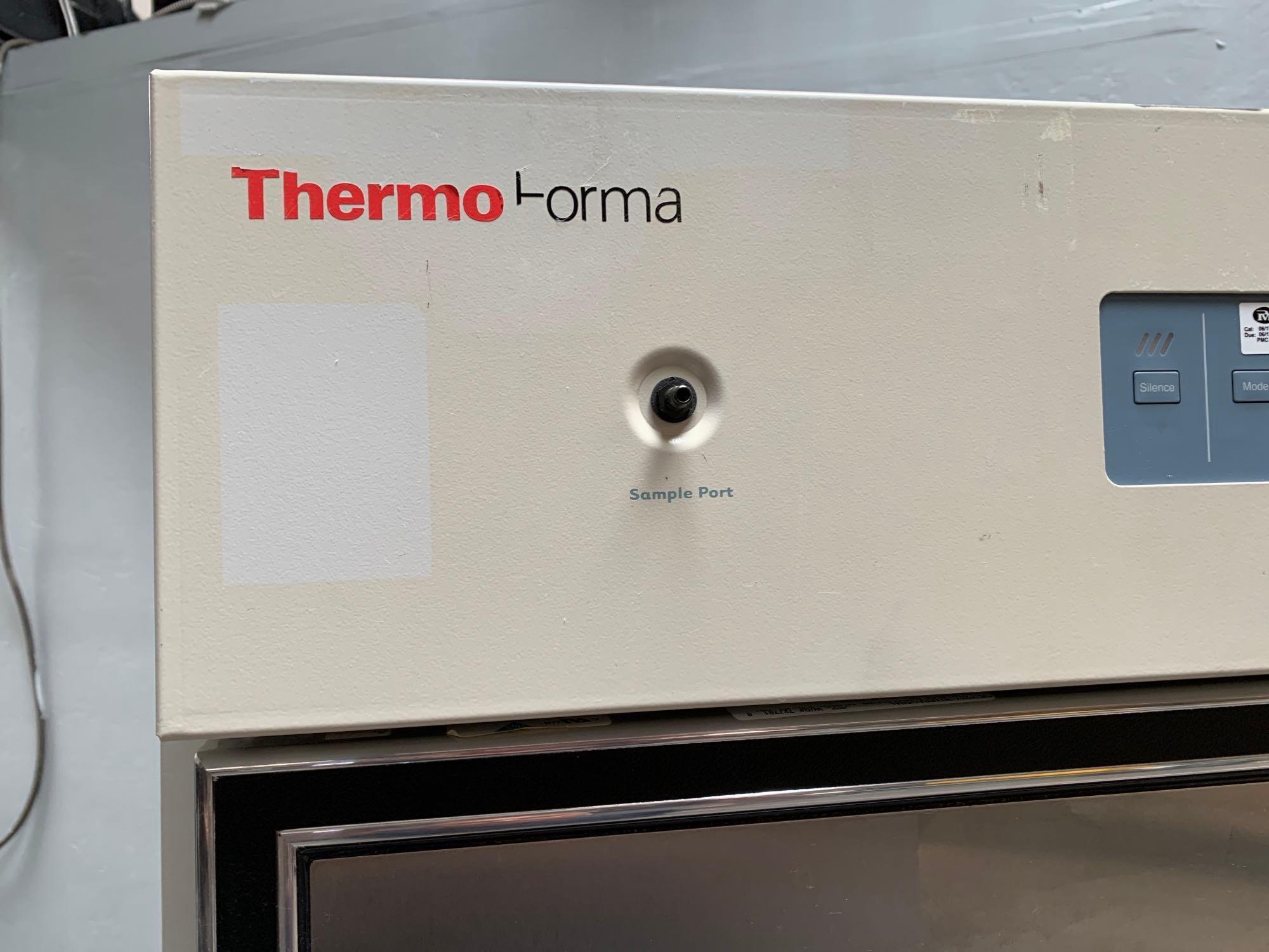 Thermo Forma 3950 Reach-In CO2 Incubator