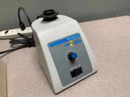 2pcs - Laboratory Vortex Mixers VWR / American Scientific