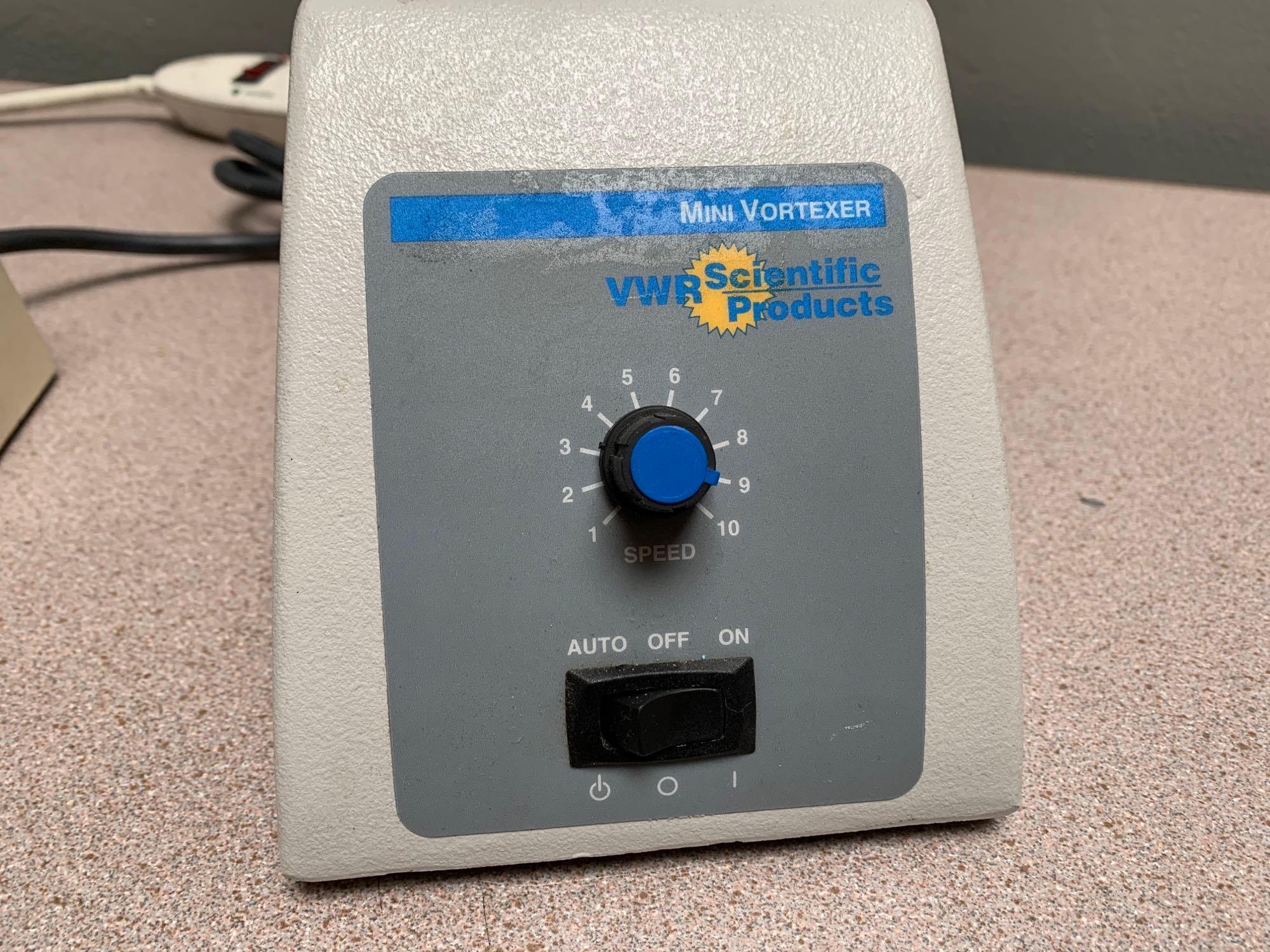 2pcs - Laboratory Vortex Mixers VWR / American Scientific