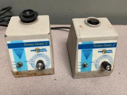 2pcs - VWR Scientific Vortex Mixers / Vortex Genie 2