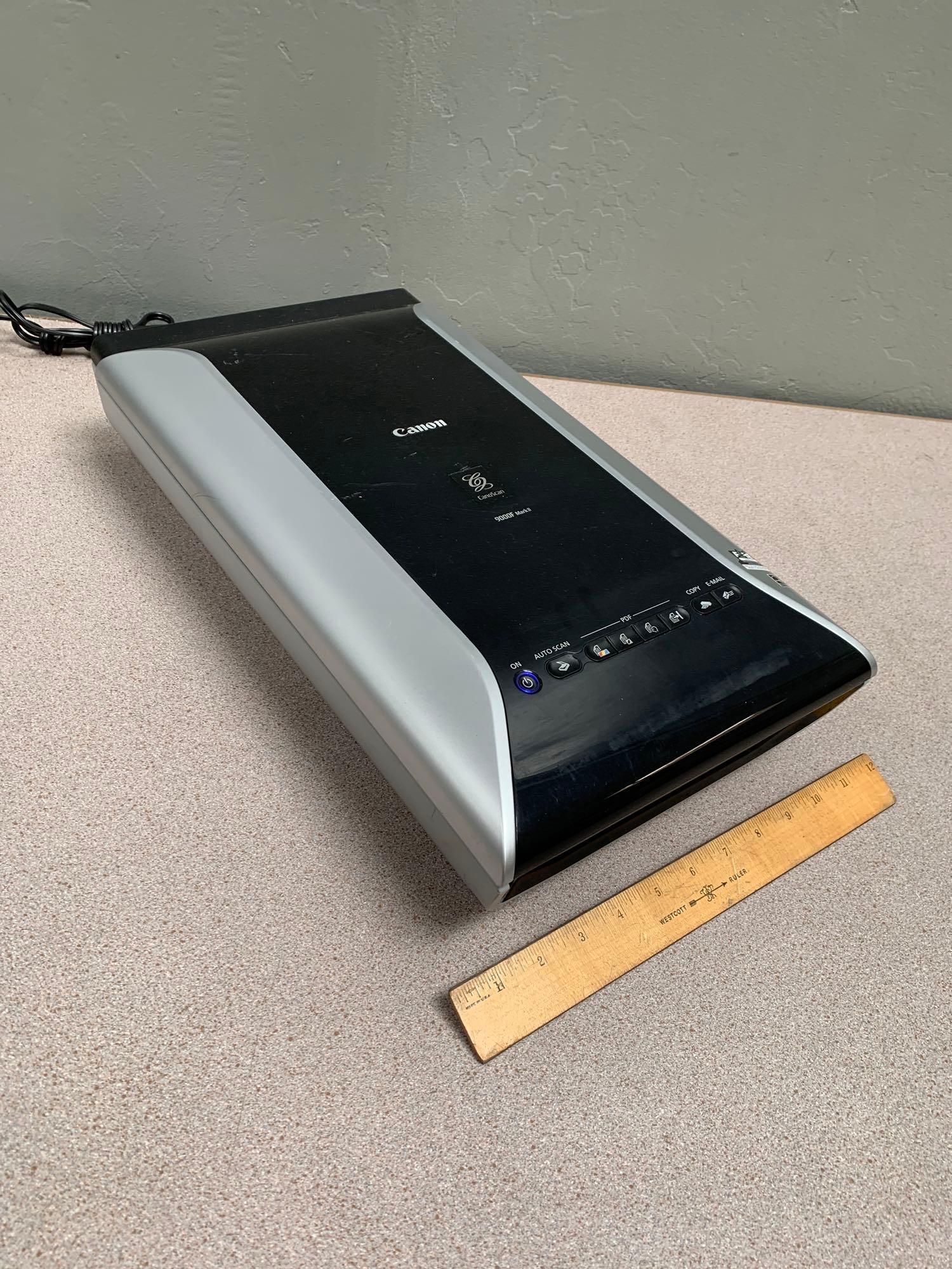 Canon 9000F Mark II FlatBed Photo / Film / Negative / USB Document Scanner
