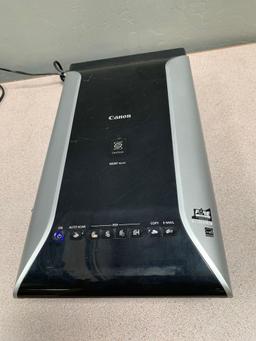 Canon 9000F Mark II FlatBed Photo / Film / Negative / USB Document Scanner
