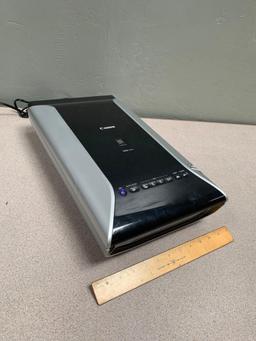 Canon 9000F Mark II FlatBed Photo / Film / Negative / USB Document Scanner