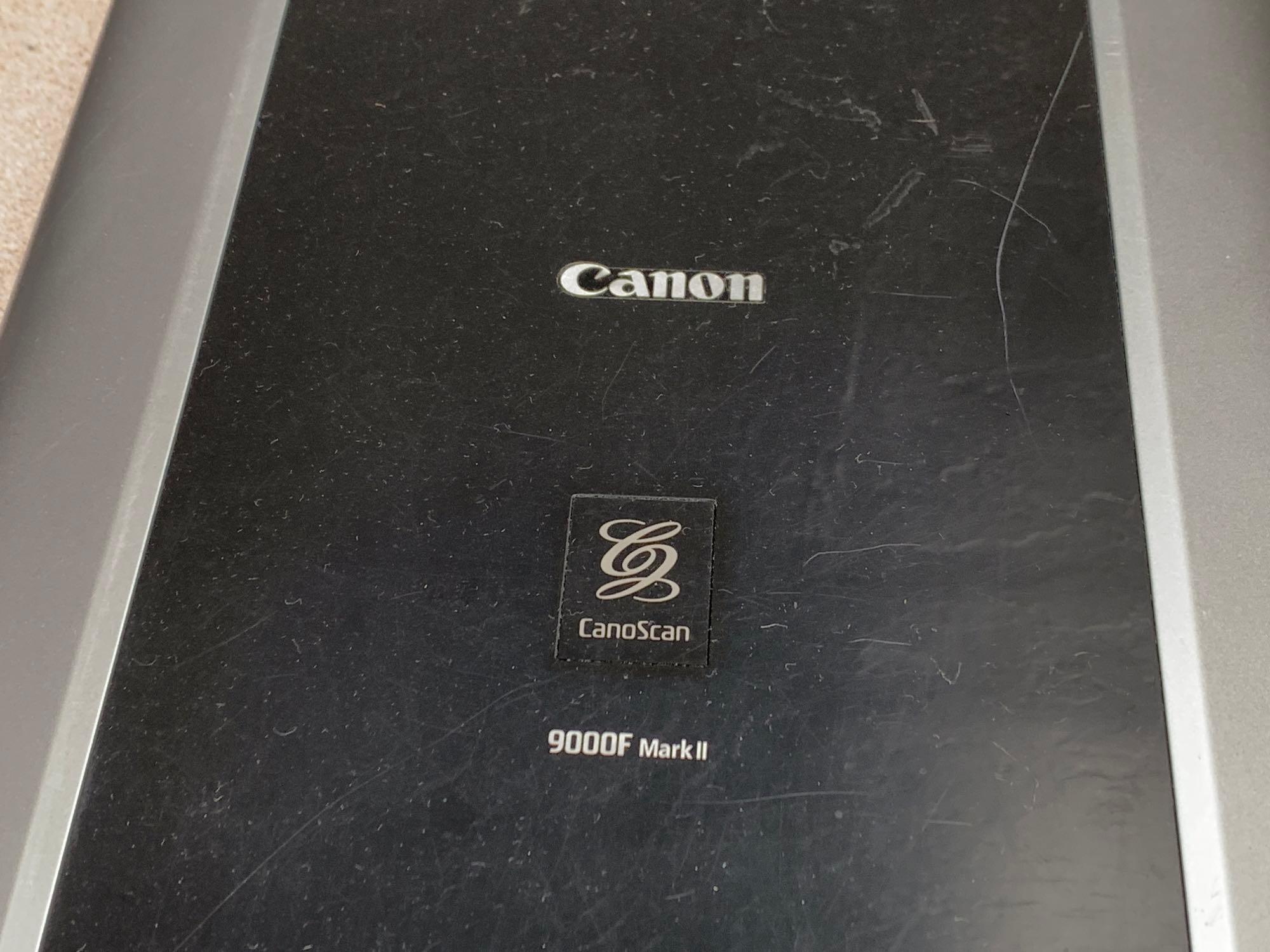 Canon 9000F Mark II FlatBed Photo / Film / Negative / USB Document Scanner
