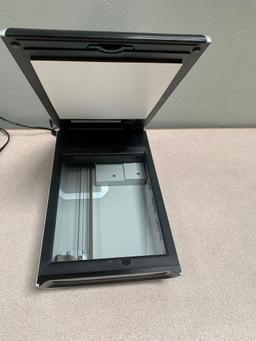 Canon 9000F Mark II FlatBed Photo / Film / Negative / USB Document Scanner