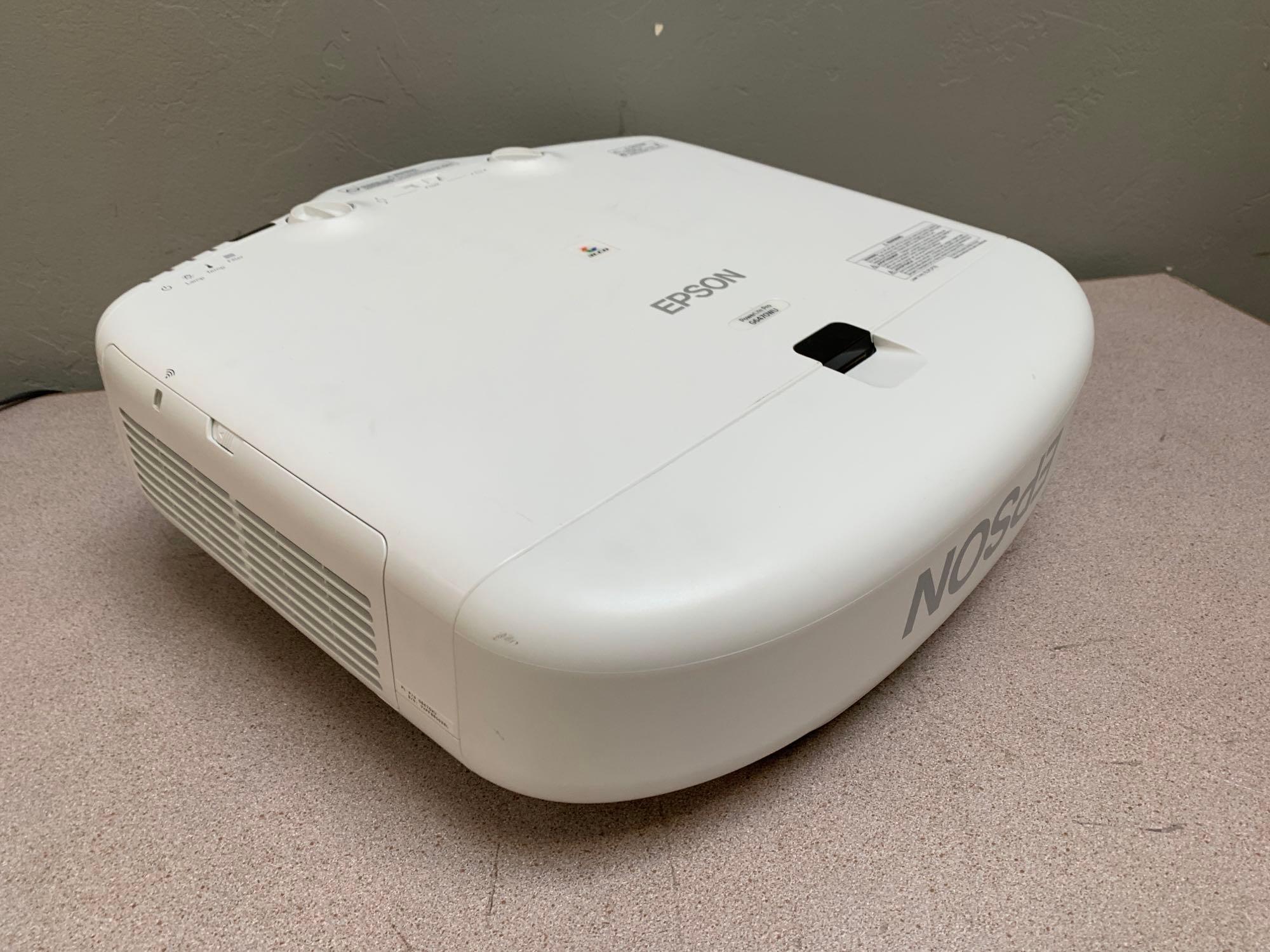 Epson PowerLite Pro G6470WU 4500 Lumens LCD Video Projector