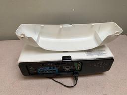 Epson PowerLite Pro G6470WU 4500 Lumens LCD Video Projector