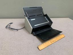 Fujitsu ScanSanp S1500 Color / Photo Documents USB Scanner