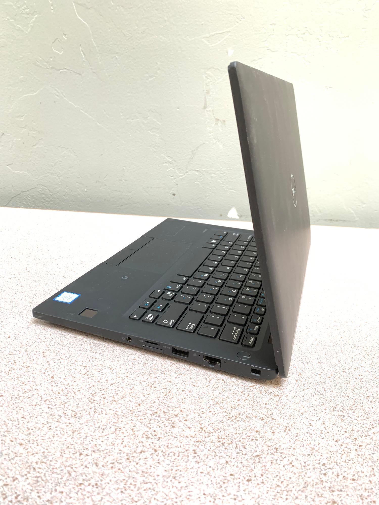 Dell Latitude 7380 13.3" LCD Laptop 8GB 256GB SSD NO OS