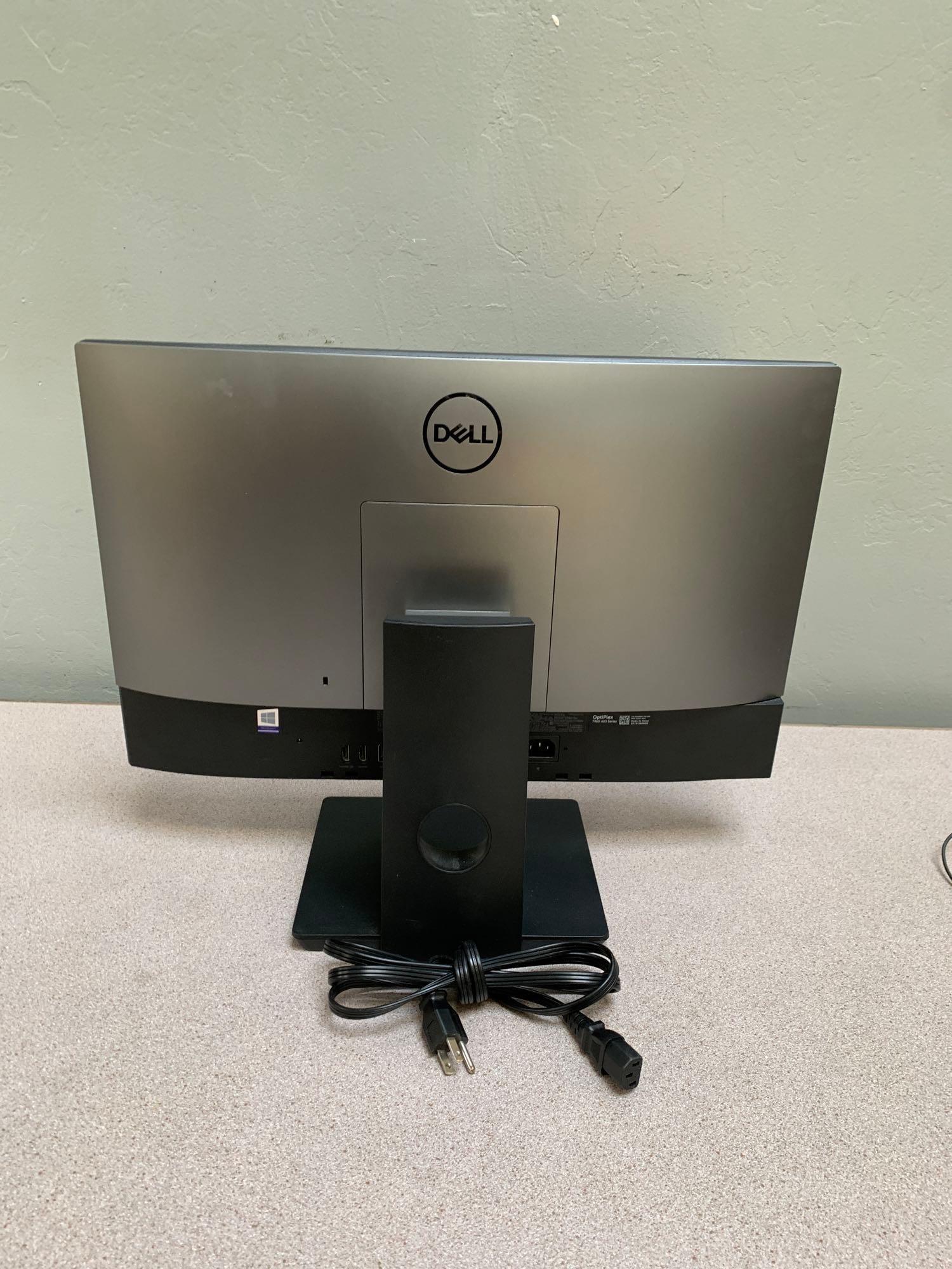 Dell Optiplex 7460 23.8" LCD AIO Computer Intel i7-8700 3.2GHz 8GB 256GB SSD Win 10