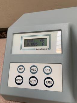 Barnstead Turner SP-830 Plus Spectrophotometer