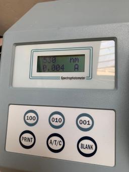 Barnstead Turner SP-830 Plus Spectrophotometer