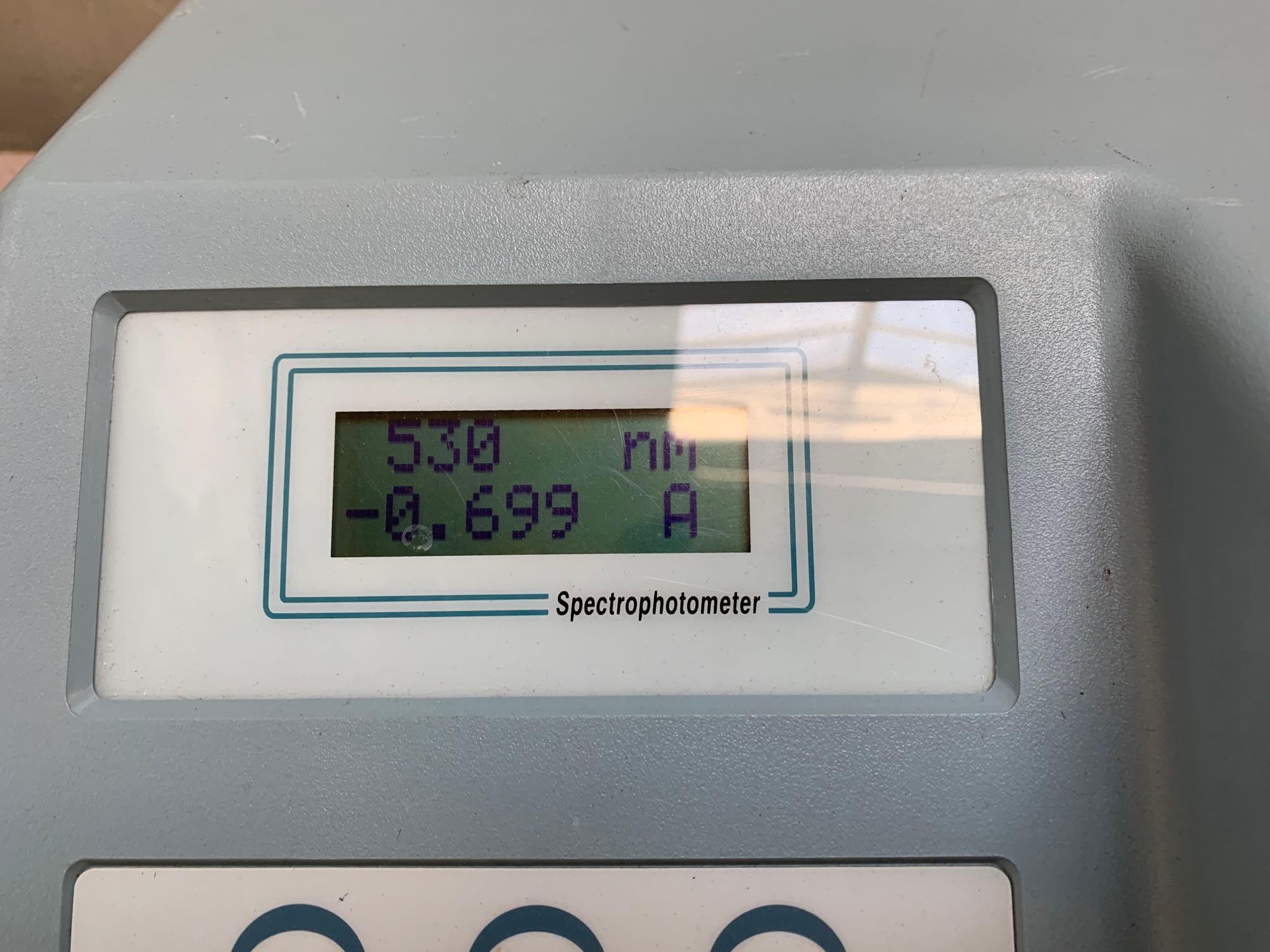 Barnstead Turner SP-830 Plus Spectrophotometer