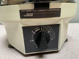 Clay Adams 420225 Compact II Centrifuge