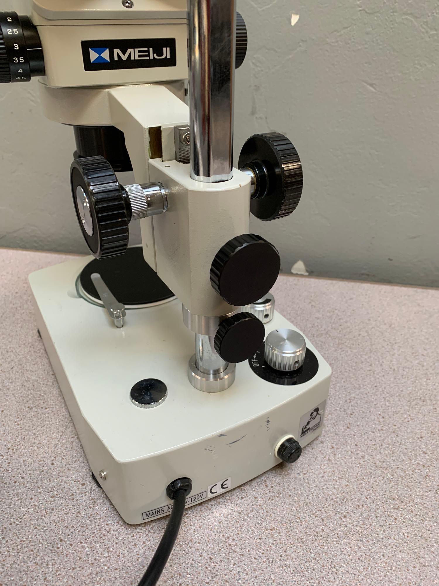 Meiji Techno EMZ-10 Binocular Zoom Stereo Microscope