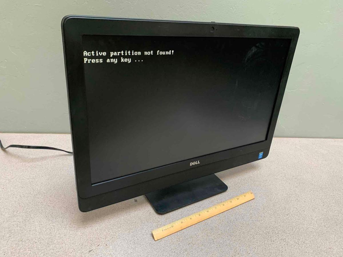 Dell Optiplex 9030 23.8" AIO Computer Intel i5-4590 3GHz 8GB 500GB NO OS