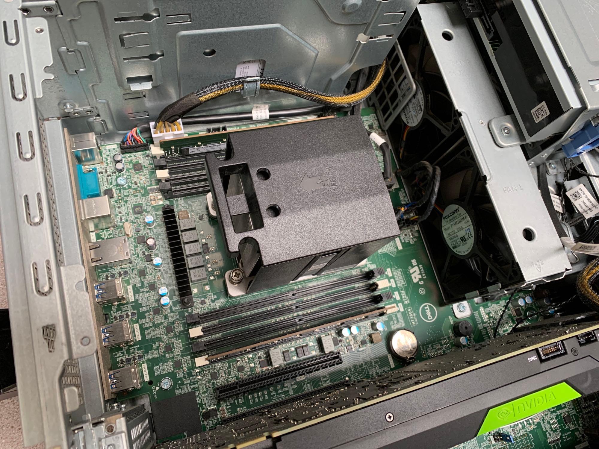 Dell Precision 5820 Tower 6 Core Xeon W-2135 3.7GHz 16GB 1TB SSD nVidia Quadro P500 16GB Win 10