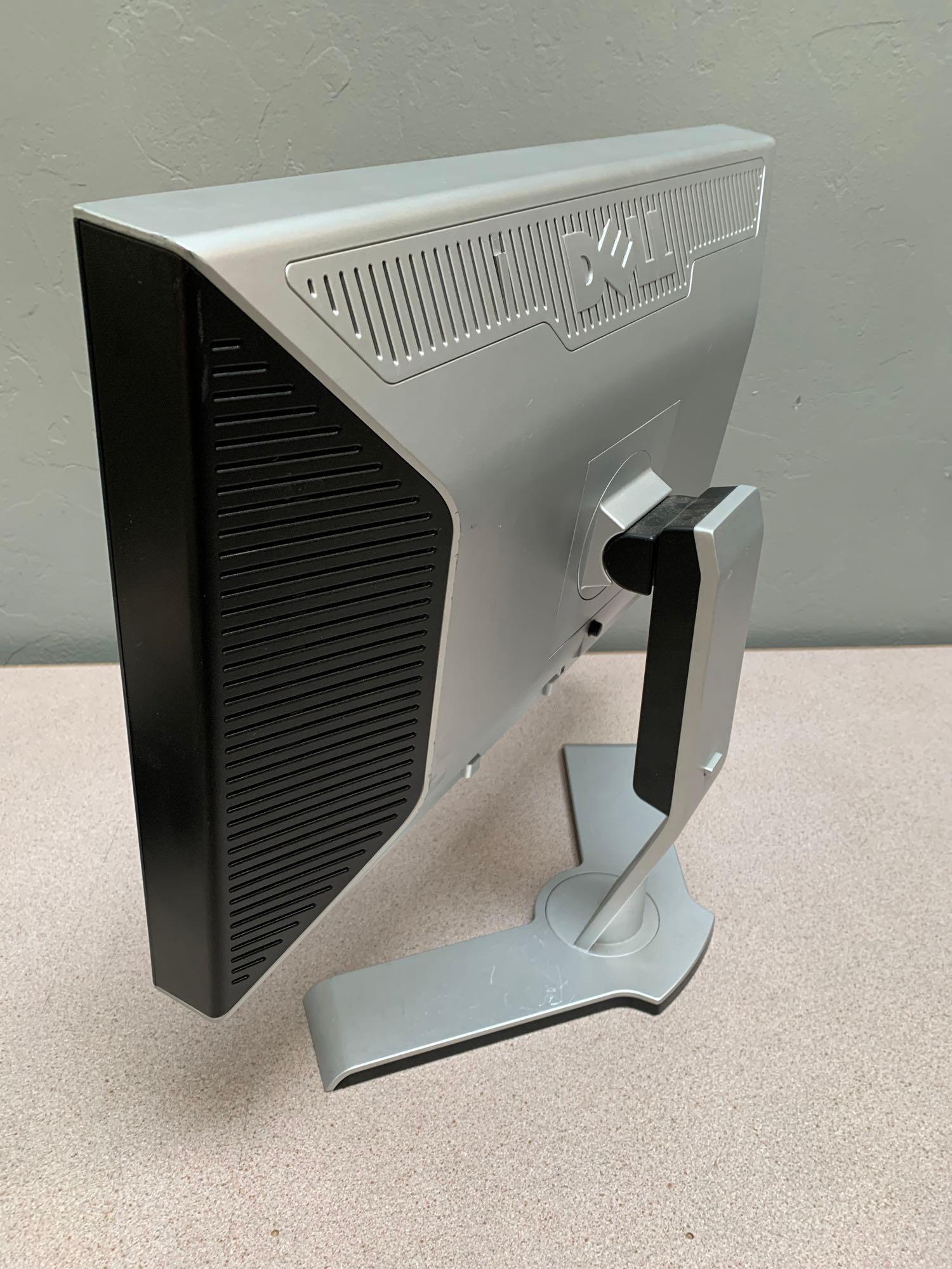 Dell UltraSharp 2408WFPb 24" LCD Monitor DP HDMI DVI VGA RCA S-VIDEO Component