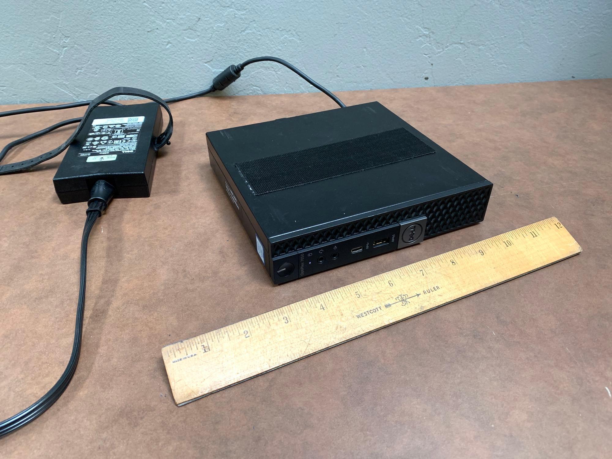 Dell Optiplex 7050 SFF Mini Computer Intel i7-7700 3.6GHz 32GB 250GB DP HDMI NO WIFI Win 10 Pro