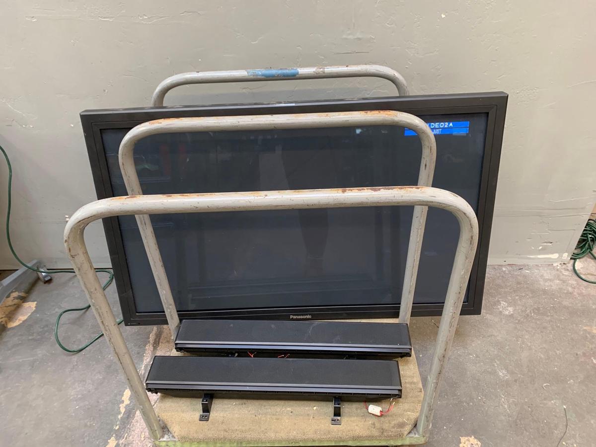 Panasonic TH-50PH11UK 50" High Definition Plasma Display & Speakers