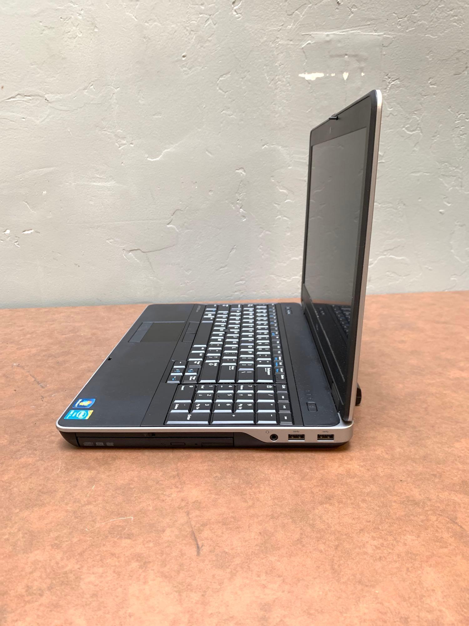 Dell Latitude E6540 Intel i7-4800 2.7GHz 8GB 320GB Wifi Bt HDMI Win 10