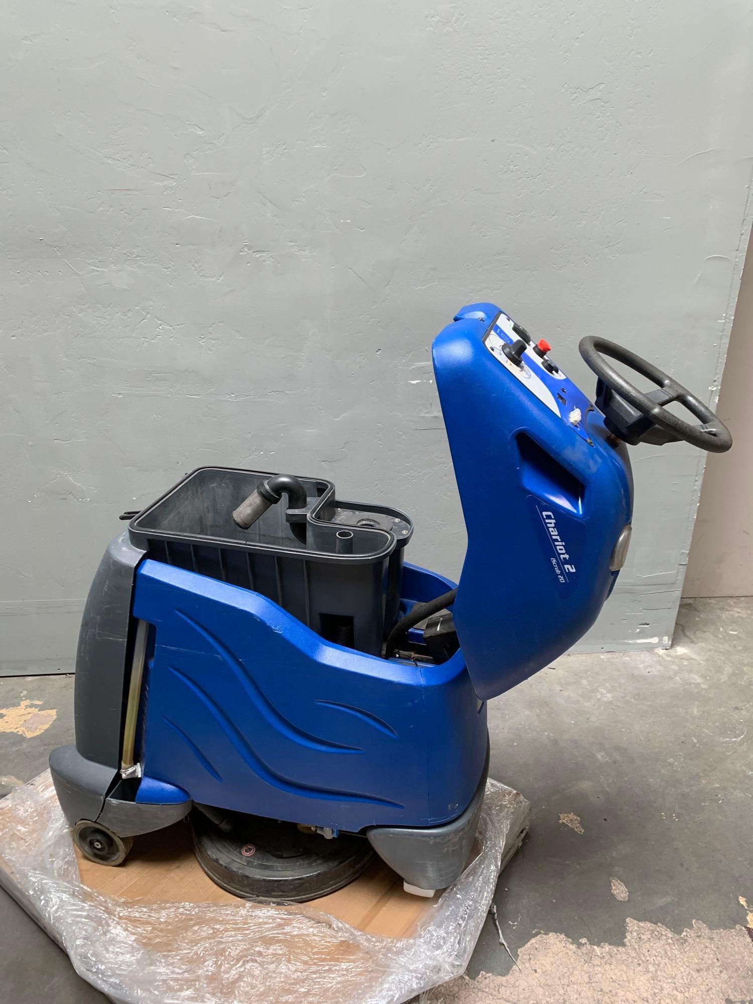 Windsor Chariot iScrub 20 Commercial Floor Scrubber - .5hrs