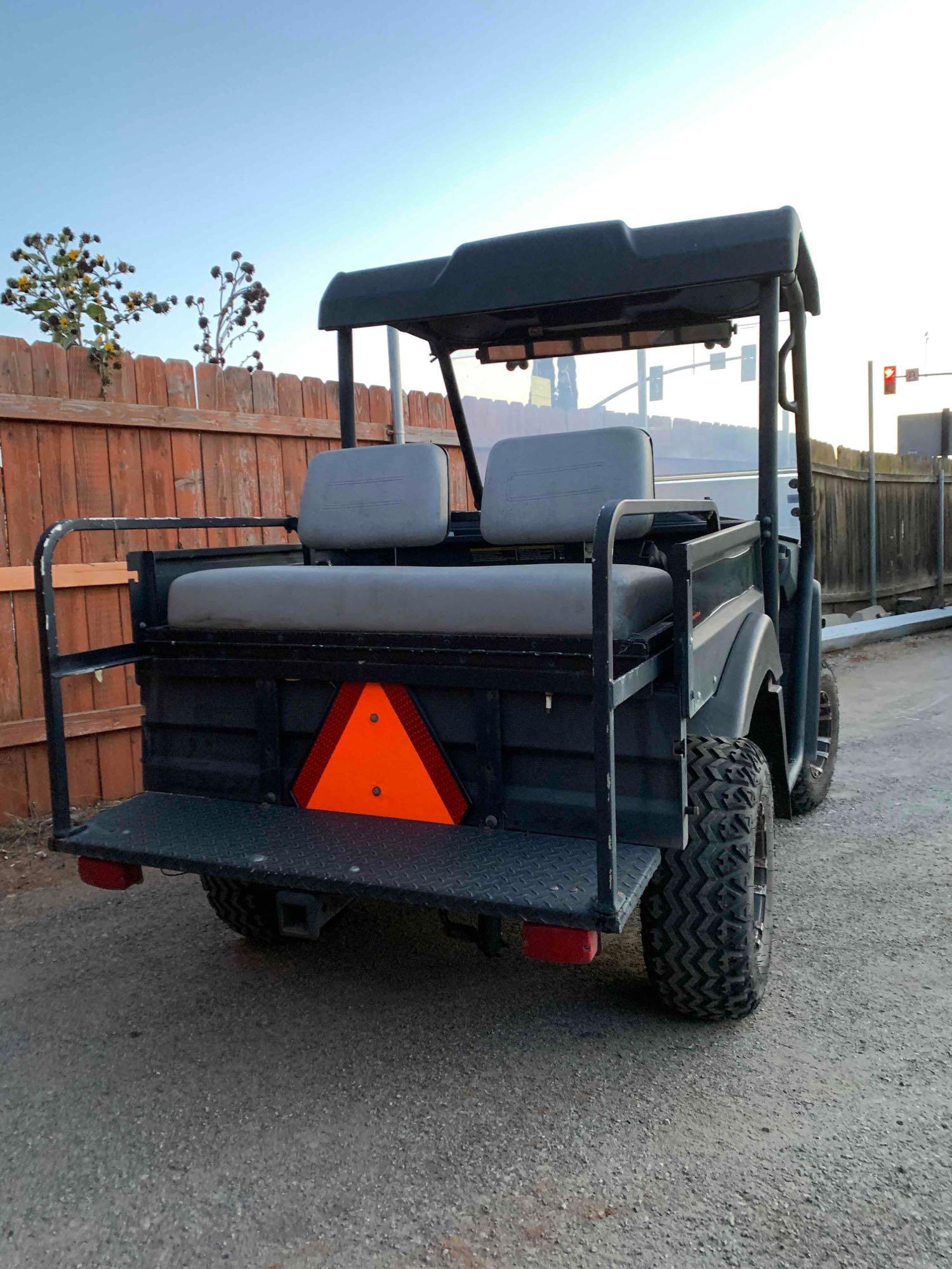 Ingersoll Rand Club Car XRT 950 Gas Powered Utility Vehicle