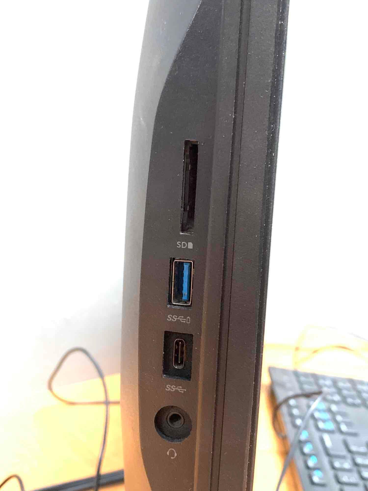 Dell Optiplex 7450 23.8" LCD AIO Intel i7-7700 3.6GHz 8GB 320GB SATA Wifi Bt HDMI Win 10 - NO STAND
