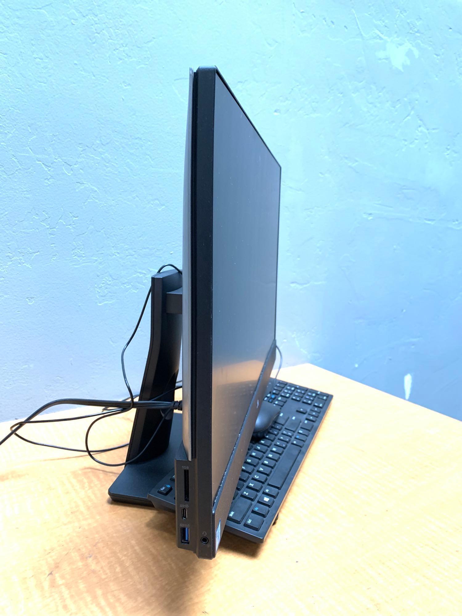 Dell Optiplex 7460 23.8" LCD AIO Intel i7-8700 3.2GHz 8GB 256GB SSD Wifi Bt HDMI Win 11