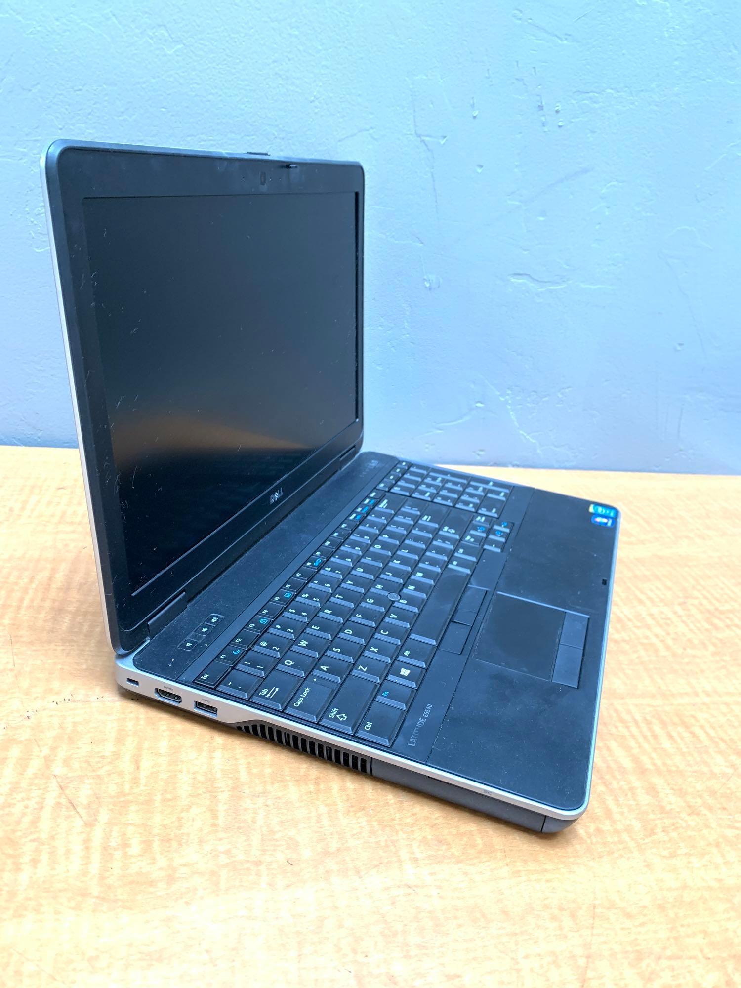 Dell Latitude E6540 Intel i7-4800 2.7GHz 8GB 320GB Wifi Bt HDMI Win 10