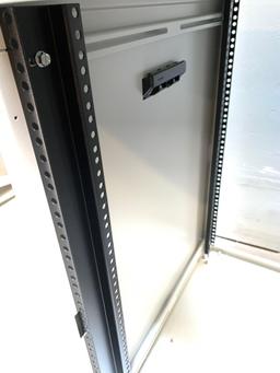 19" Wide Rolling Instrument Mini Rack 28" x 21" x 32.5"