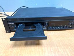 Tascam Rackmount BD-R2000 Blu-ray/DVD Recorder