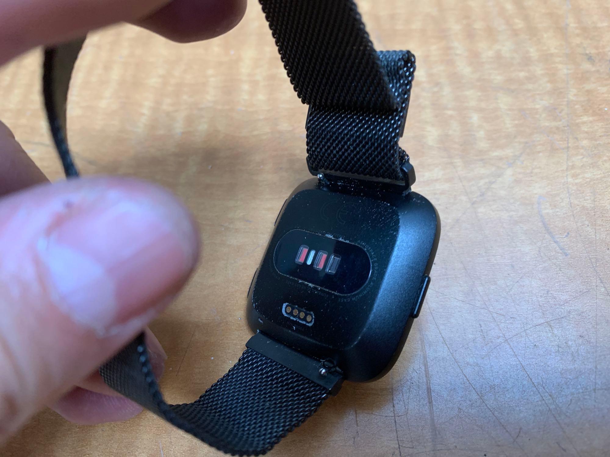 Fitbit Versa Fitness Smart Watch