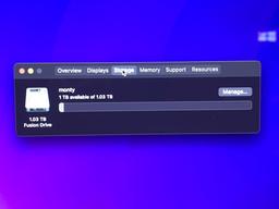 Apple iMac18,2 21.5" Retina 4k Intel i7-7700 3.6GHz 32GB DDR4 1TB Fusion AMD 4GB Monterey - 2017