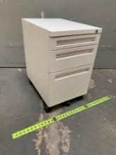KI Mini Steel 3 Drawers Rolling Filing Cabinet 15" x 21" x 24" NO KEY