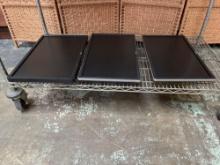 3pcs - Dell P2213t 22" Widescreen LCD Monitors
