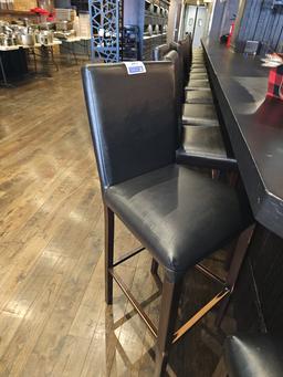 Black vinyl cushion bar chairs (sold in lot of 7 times)