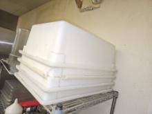 Assorted Cambro inserts