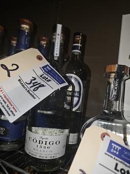 Assorted closed bar ware