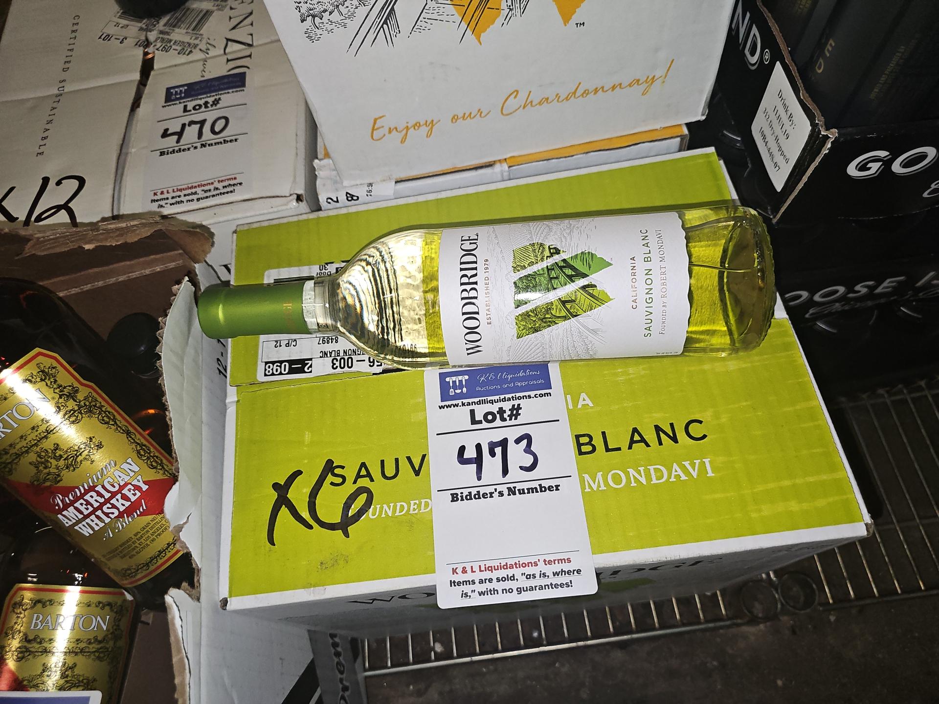 Assorted closed bar ware