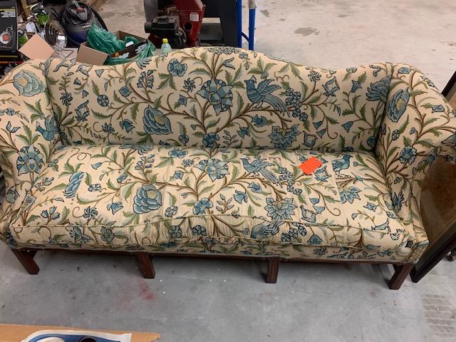 OLD FLORAL VINTAGE SOFA