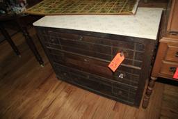 3 DRAWER CHEST