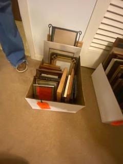 BOX OF PICTURE FRAMES