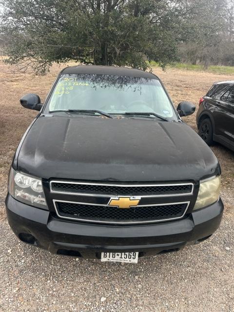 2013 BLACK CHEVY TAHOE