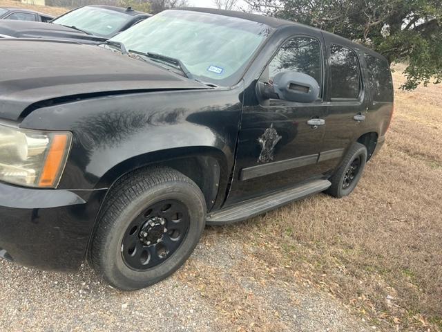 2013 BLACK CHEVY TAHOE